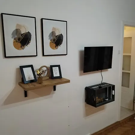 Apartment N-stay